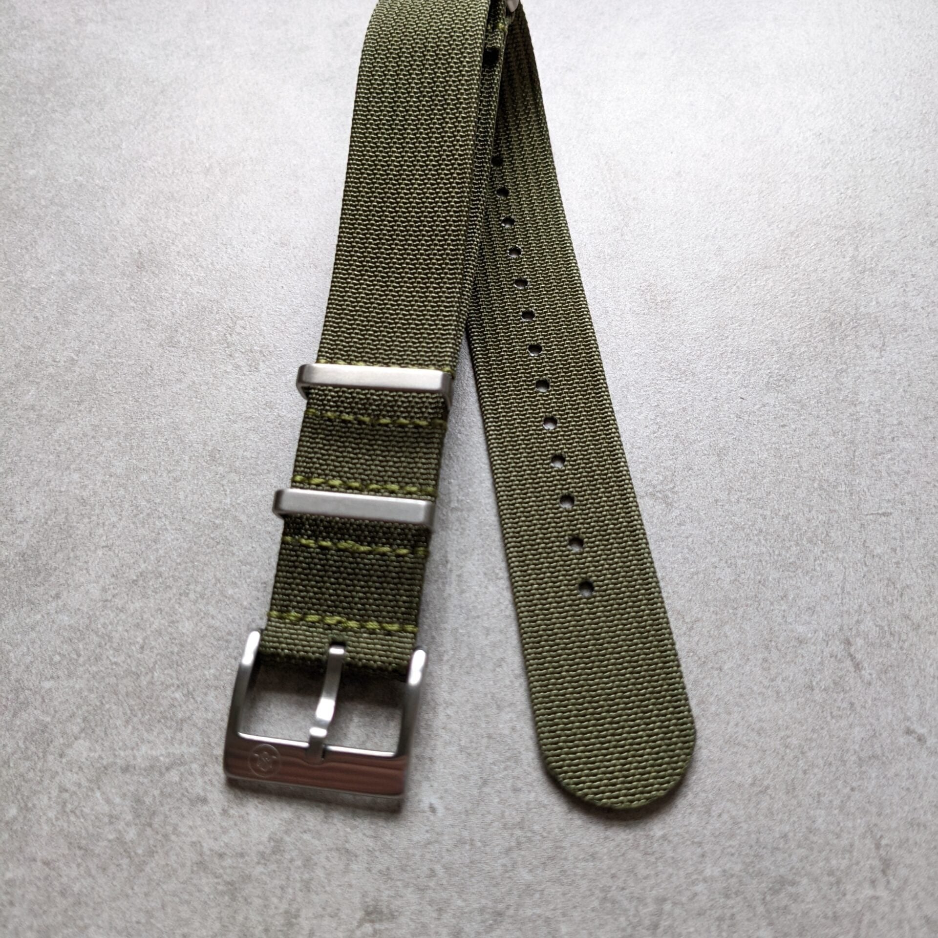 ribbed-nato-strap-army-green