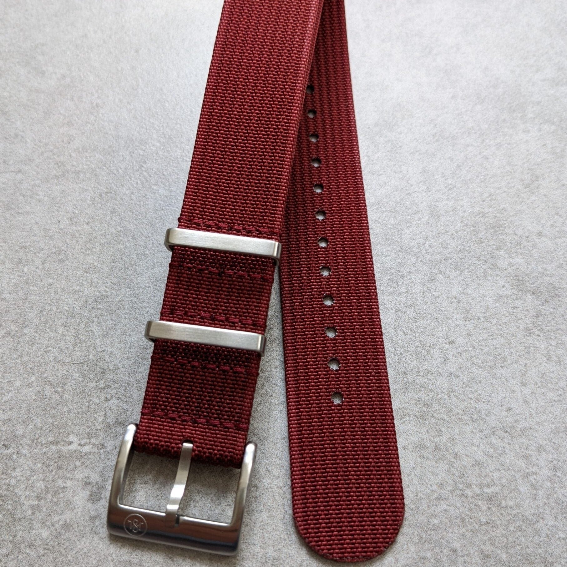 oxblood-burgundy-ribbed-nato