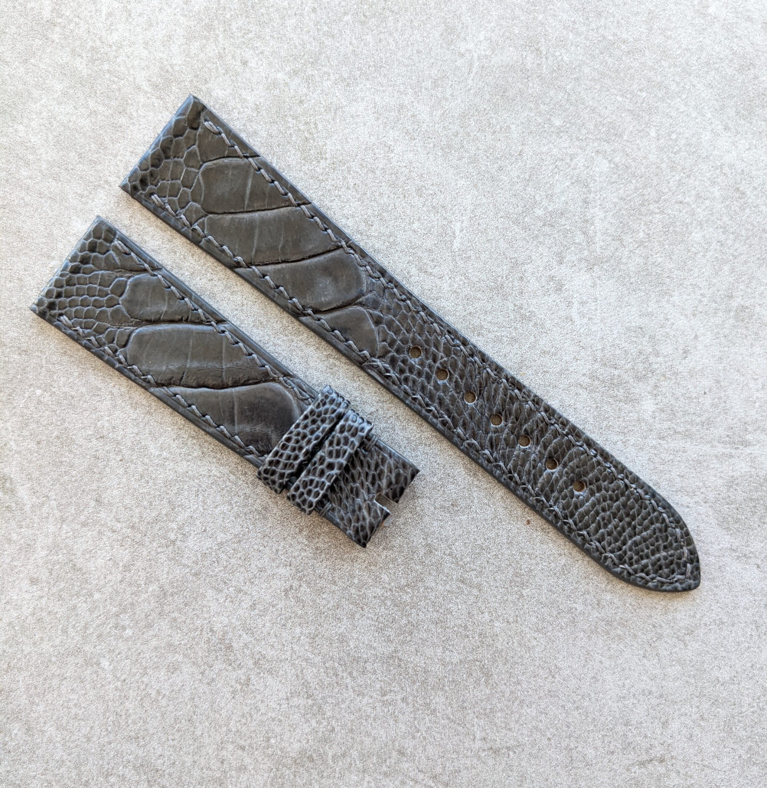 dark-grey-ostrich-watch-strap