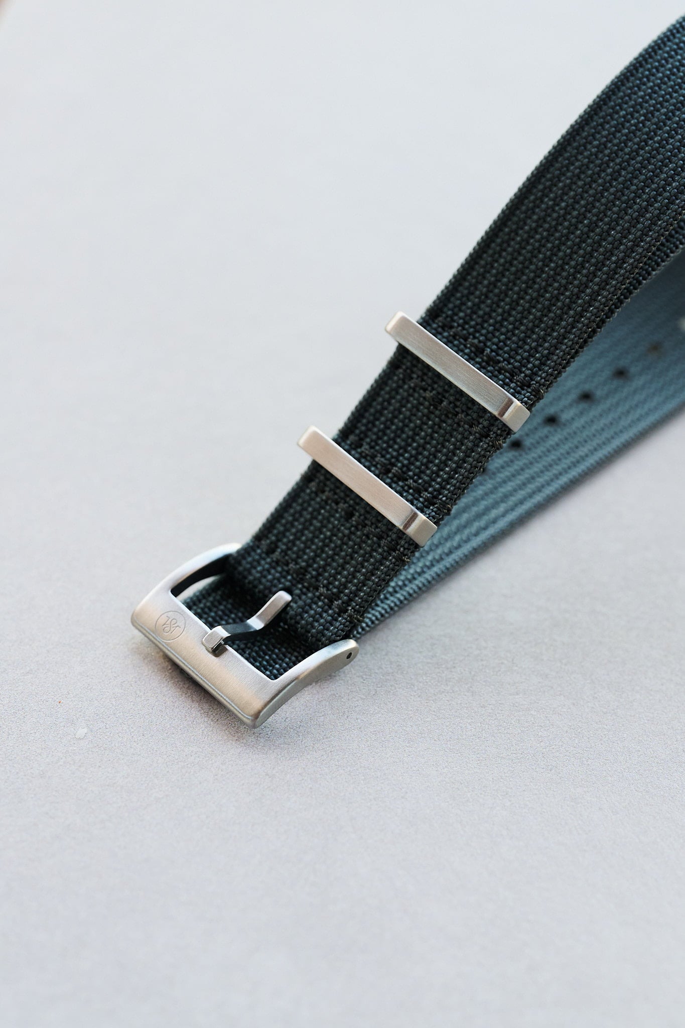 Premium Ribbed Fabric Watch Strap - Graphite Grey - The Strap Tailor