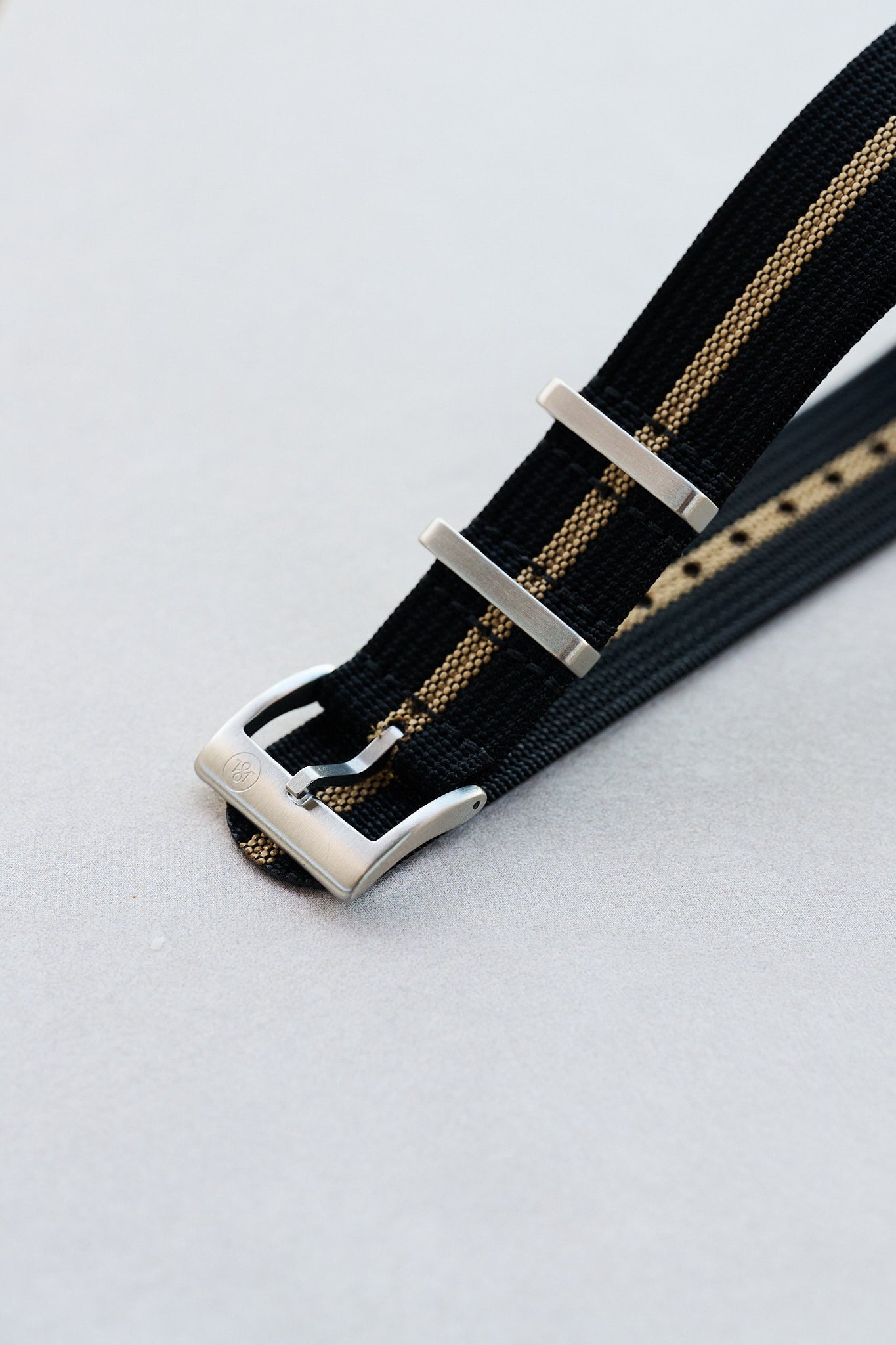 Premium Ribbed Fabric Watch Strap - Black & Khaki - The Strap Tailor