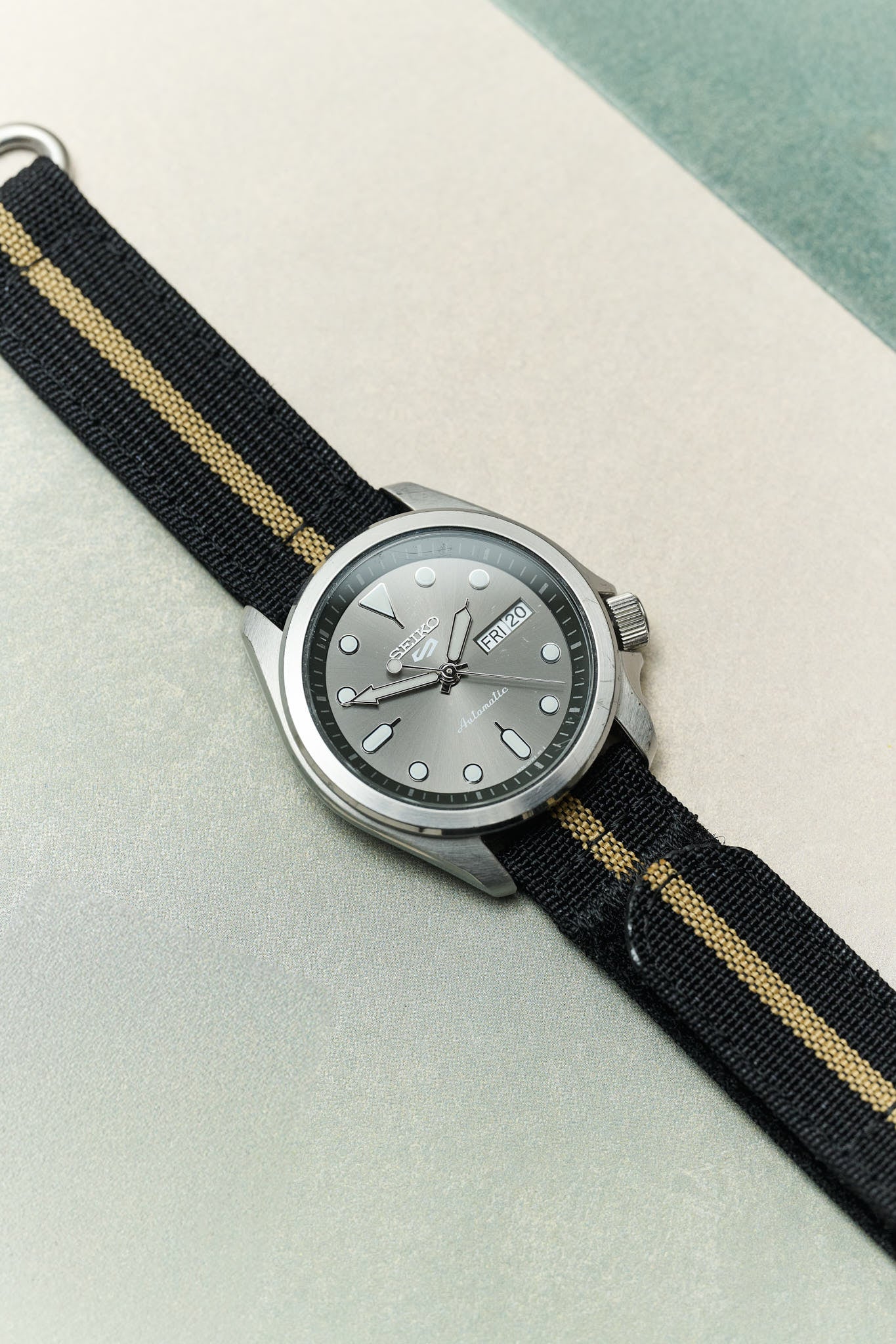 Premium Ribbed Two Piece Ballistic Nylon Strap - Black & Khaki - The Strap Tailor