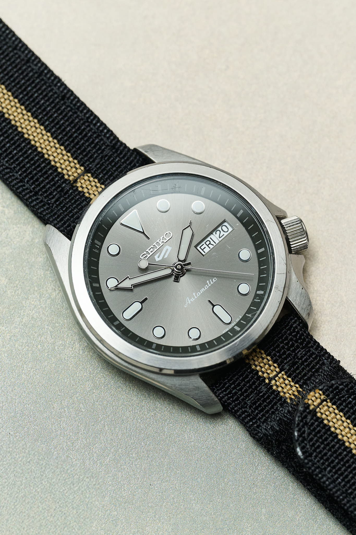 Premium Ribbed Two Piece Ballistic Nylon Strap - Black & Khaki - The Strap Tailor