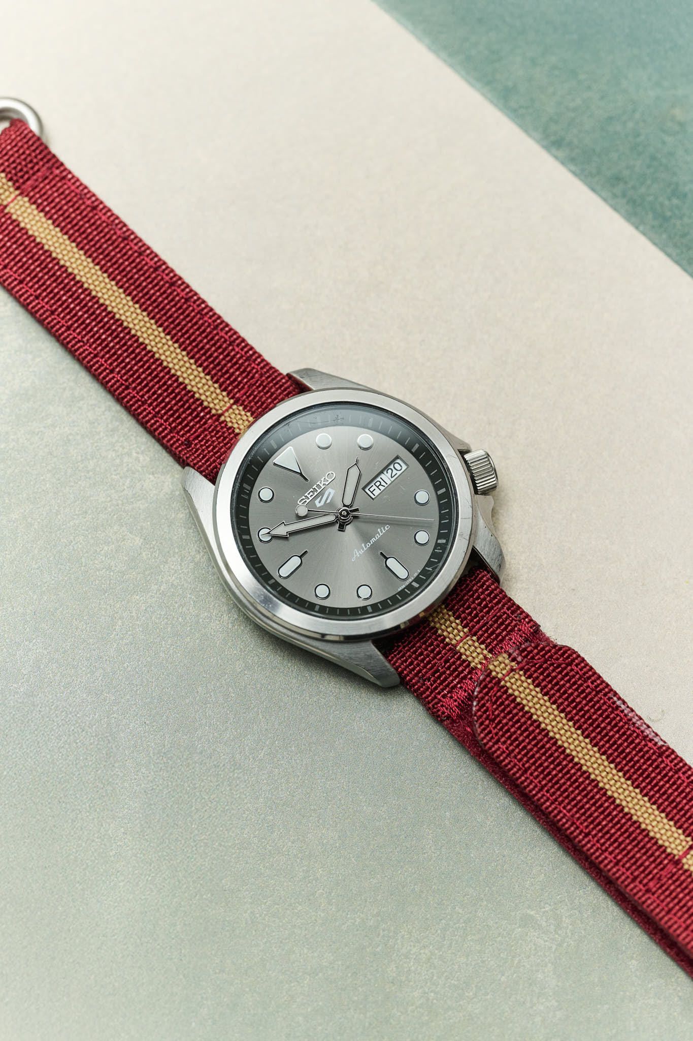 Premium Ribbed Two Piece Ballistic Nylon Strap - Burgundy & Khaki - The Strap Tailor