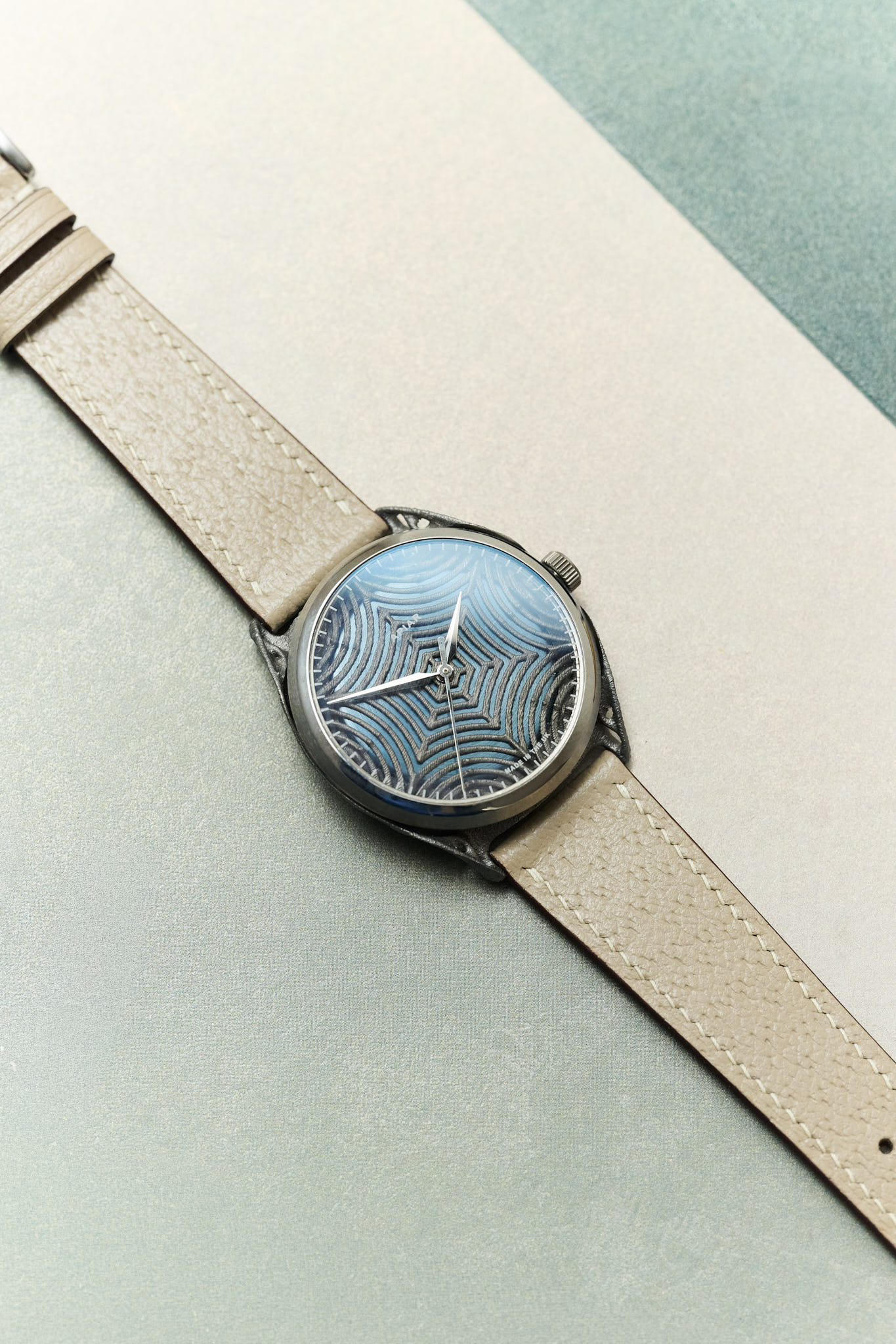 Vintage Style Pig Skin Watch Strap - Beige Slimline - RTW - The Strap Tailor