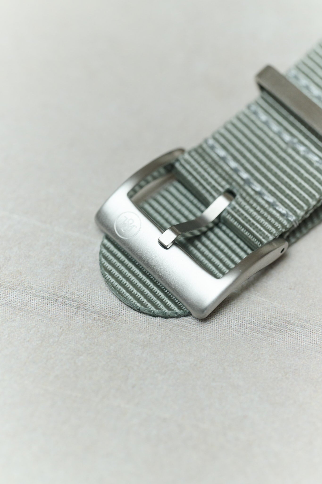 Premium Tubular Nylon Strap - Light Grey - The Strap Tailor