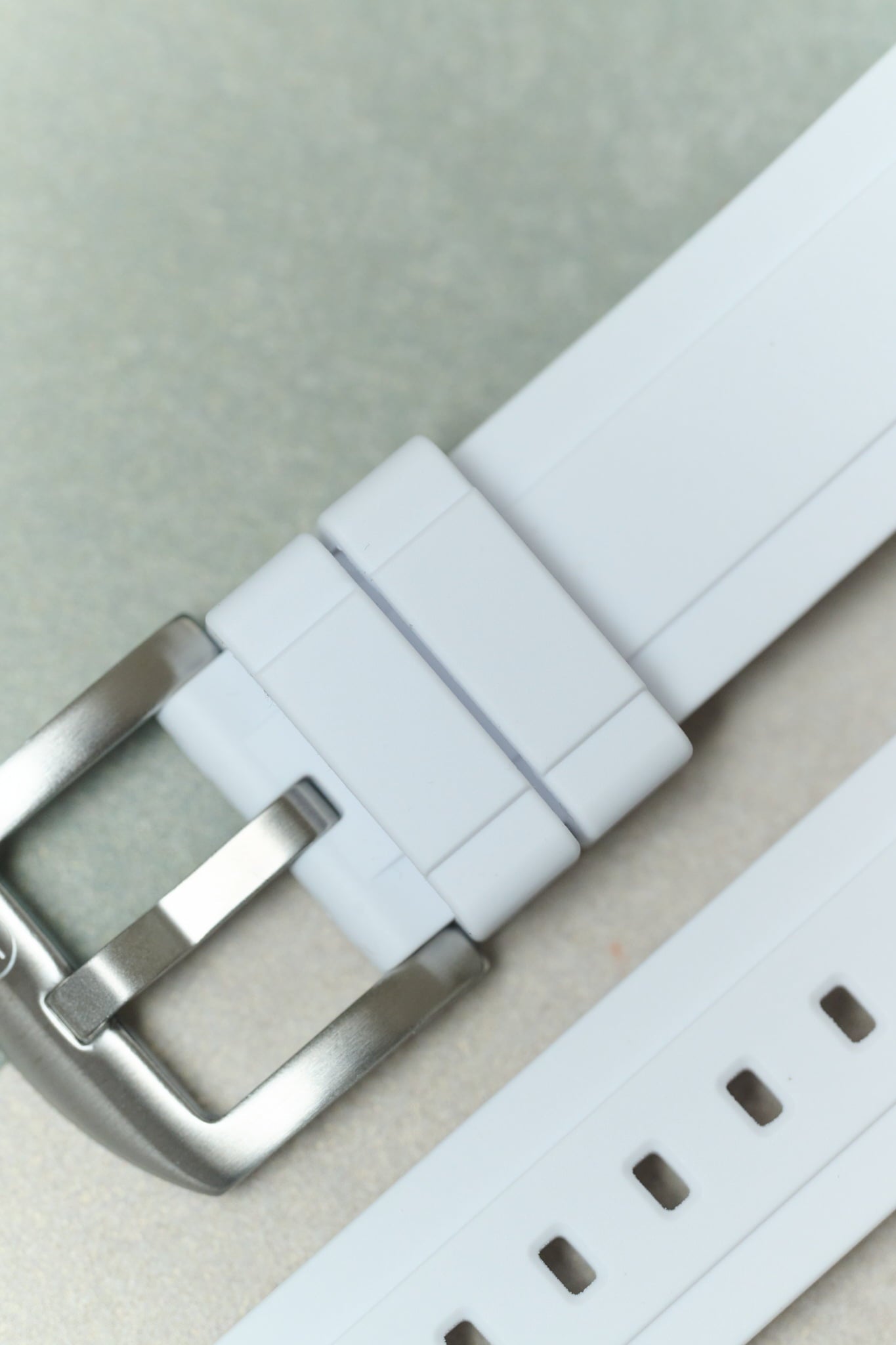 FKM Rubber Strap - White - The Strap Tailor