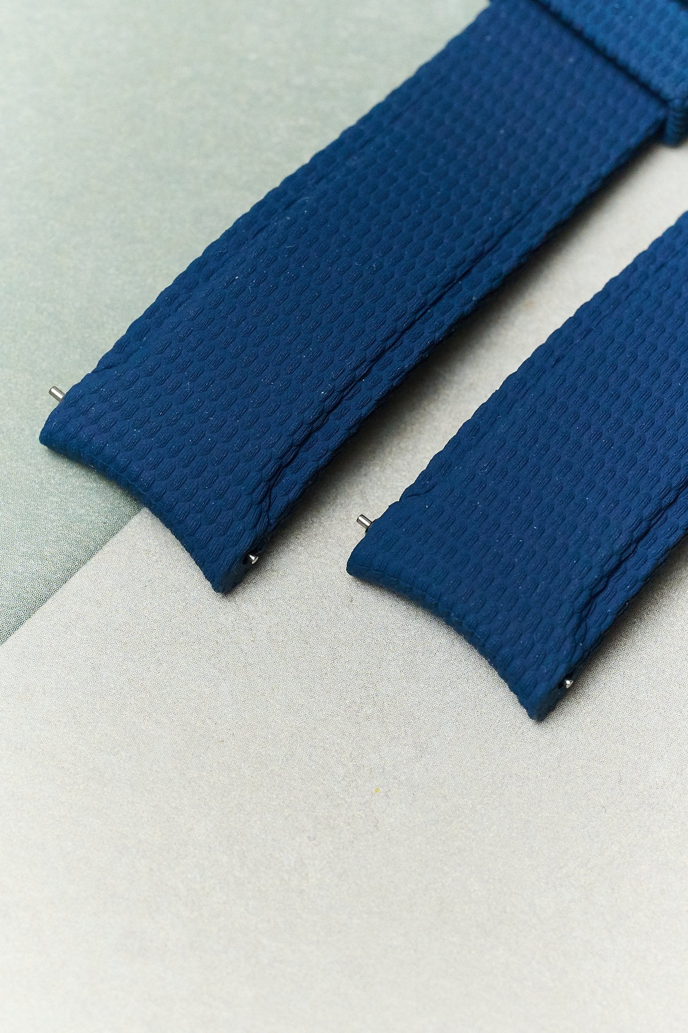 Curved Lug Rubber Strap - Navy Blue - The Strap Tailor