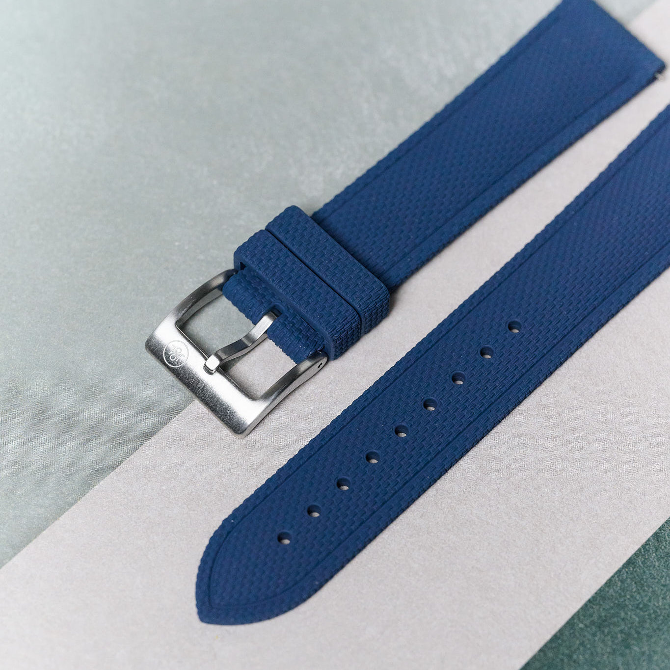 AquaFlex Rubber Classic Strap - Navy Blue - The Strap Tailor