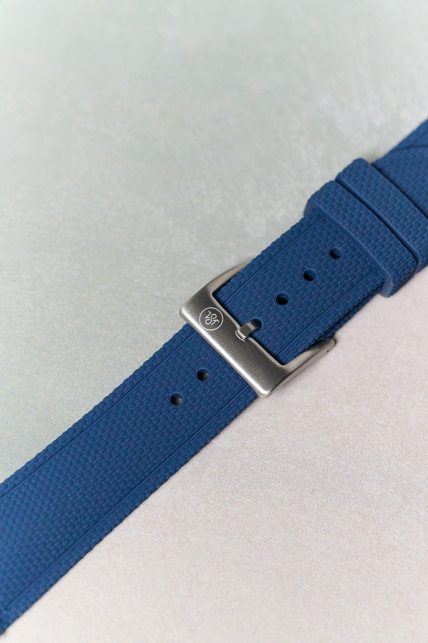 AquaFlex Rubber Classic Strap - Navy Blue - The Strap Tailor