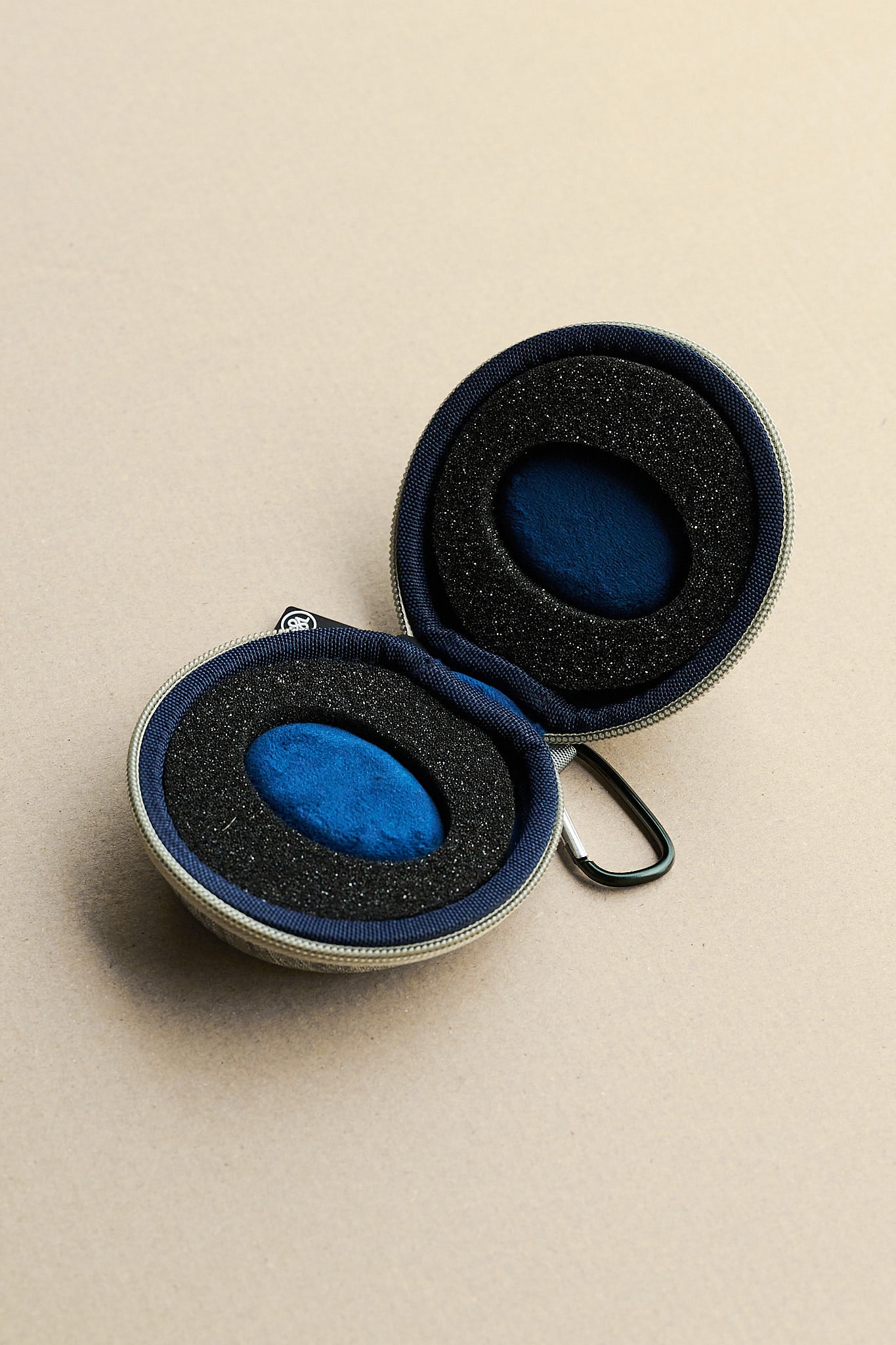 Bagel Watch Storage Case - Grey - The Strap Tailor