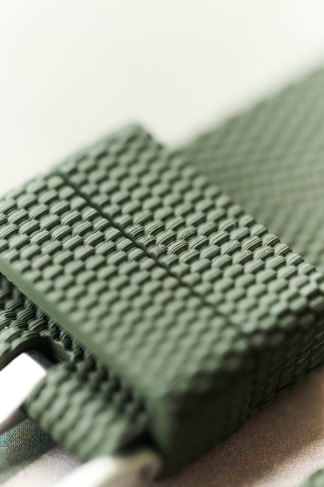 The Expedition Rubber Strap - Green - The Strap Tailor