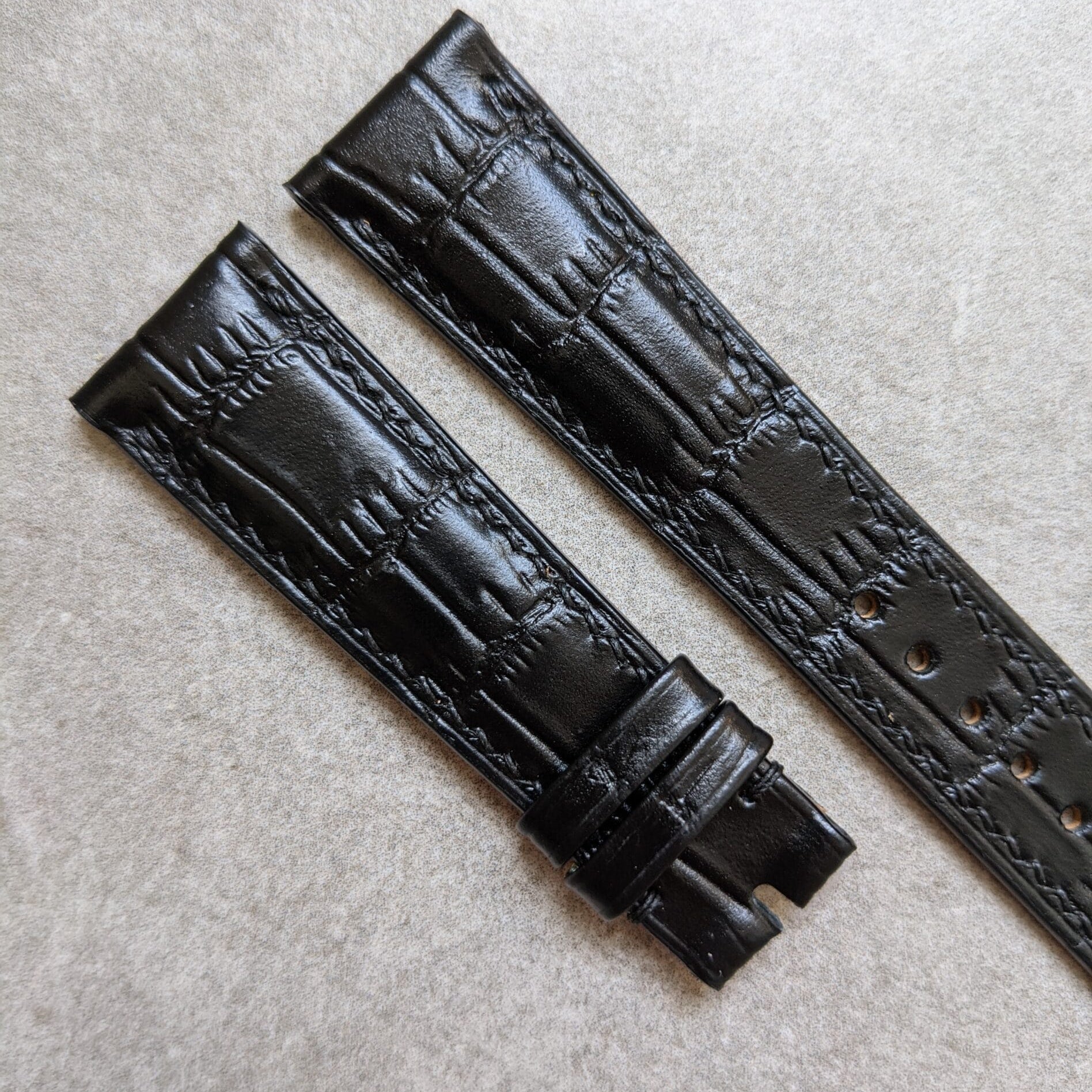 Embossed Crocodile Watch Strap - Black - The Strap Tailor