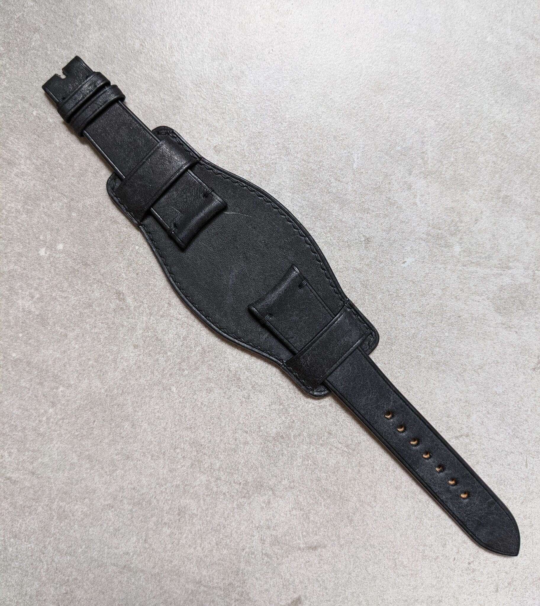 pueblo-bund-watch-strap-black