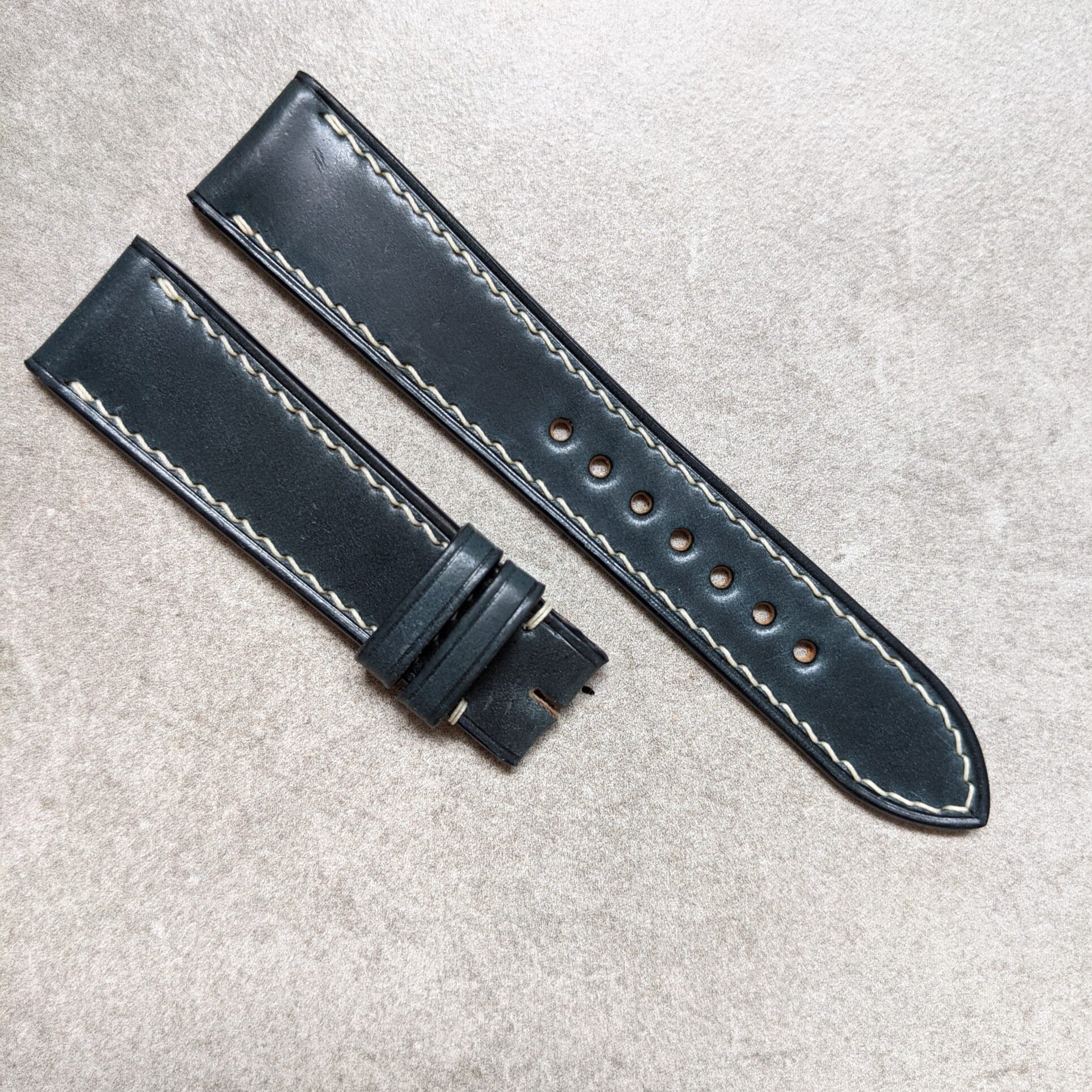 cordovan-navy-watch-strap