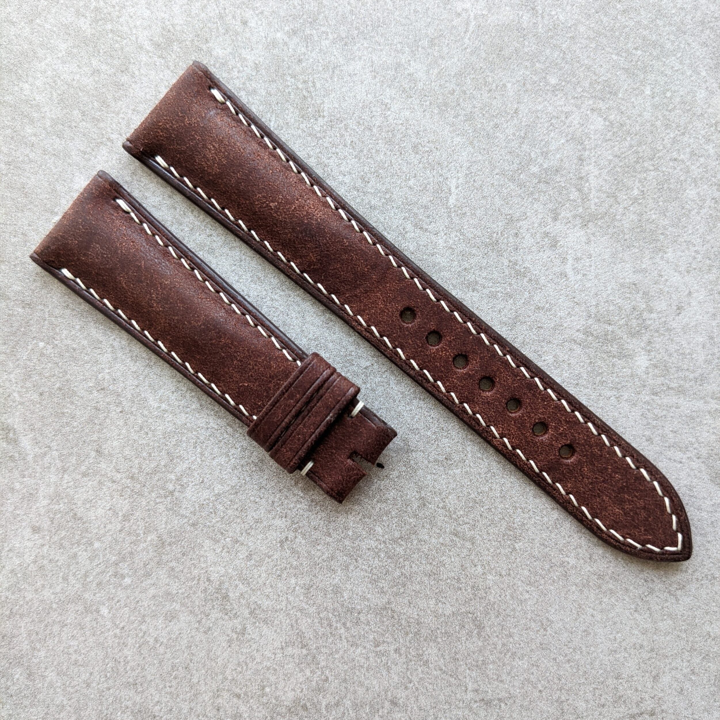 pueblo-brown-padded-watch-strap