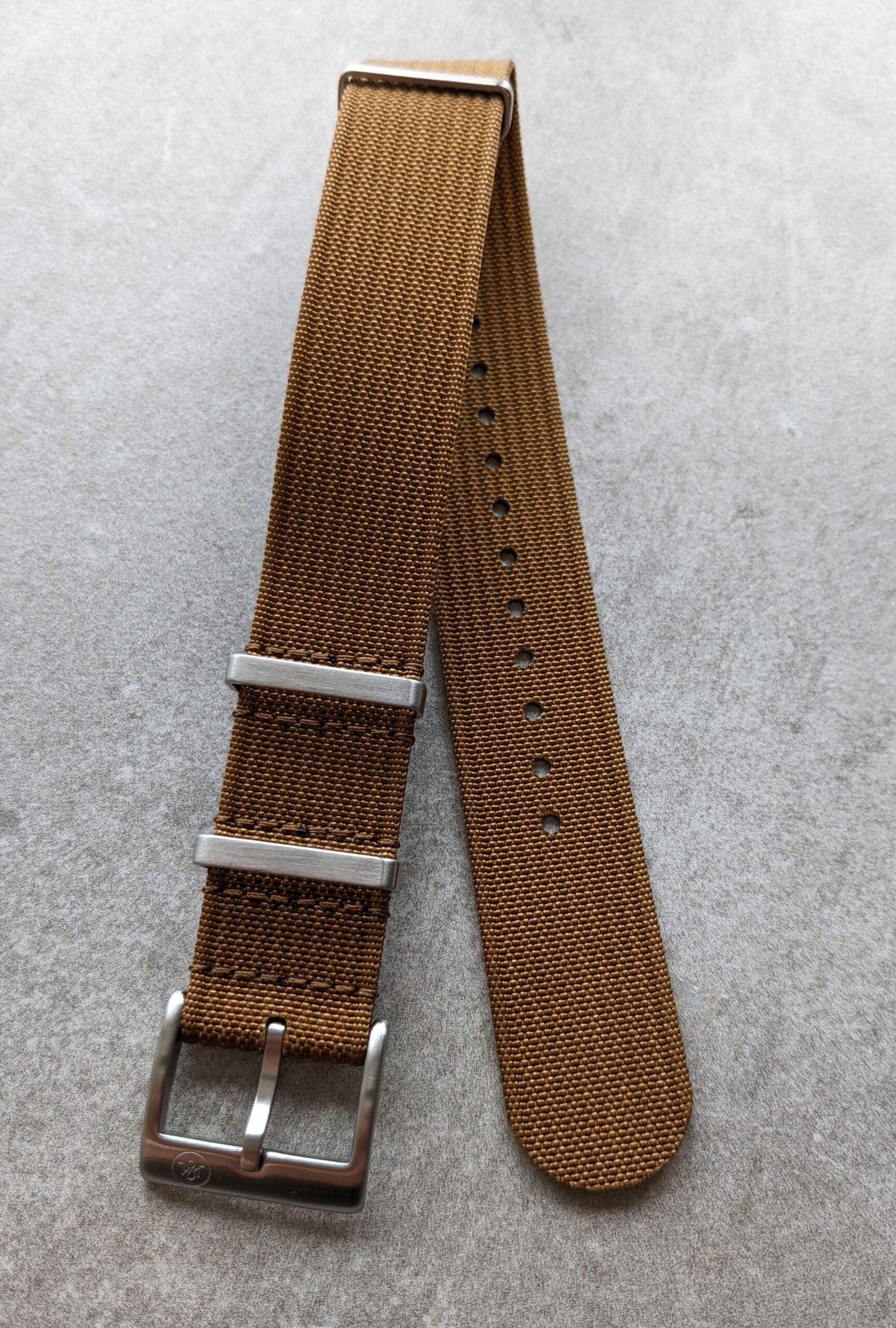 brown-nato-watch-strap-ribbed