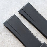 Soft Touch Chamfered Rubber Strap - Black