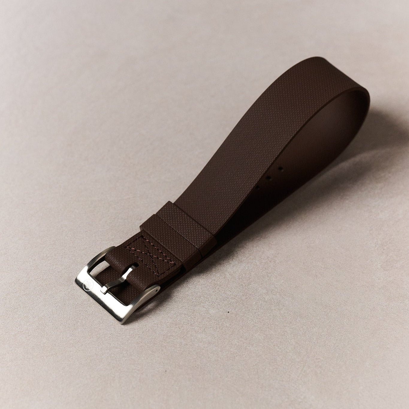 FKM Rubber One-Piece Dive Strap - Brown - The Strap Tailor