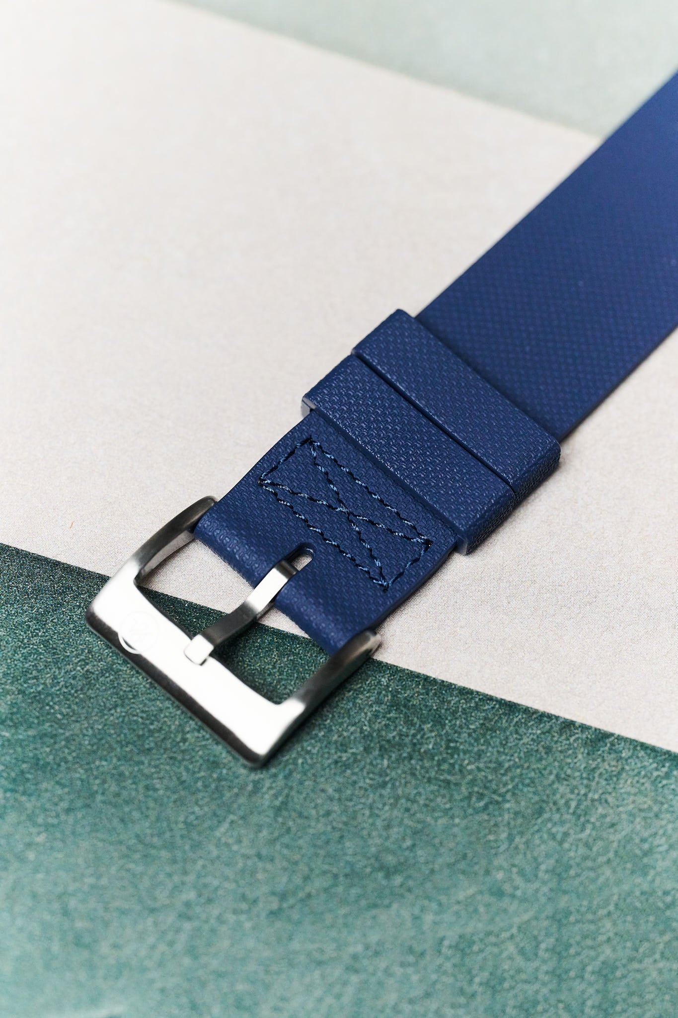 FKM Rubber One-Piece Dive Strap - Navy Blue - The Strap Tailor