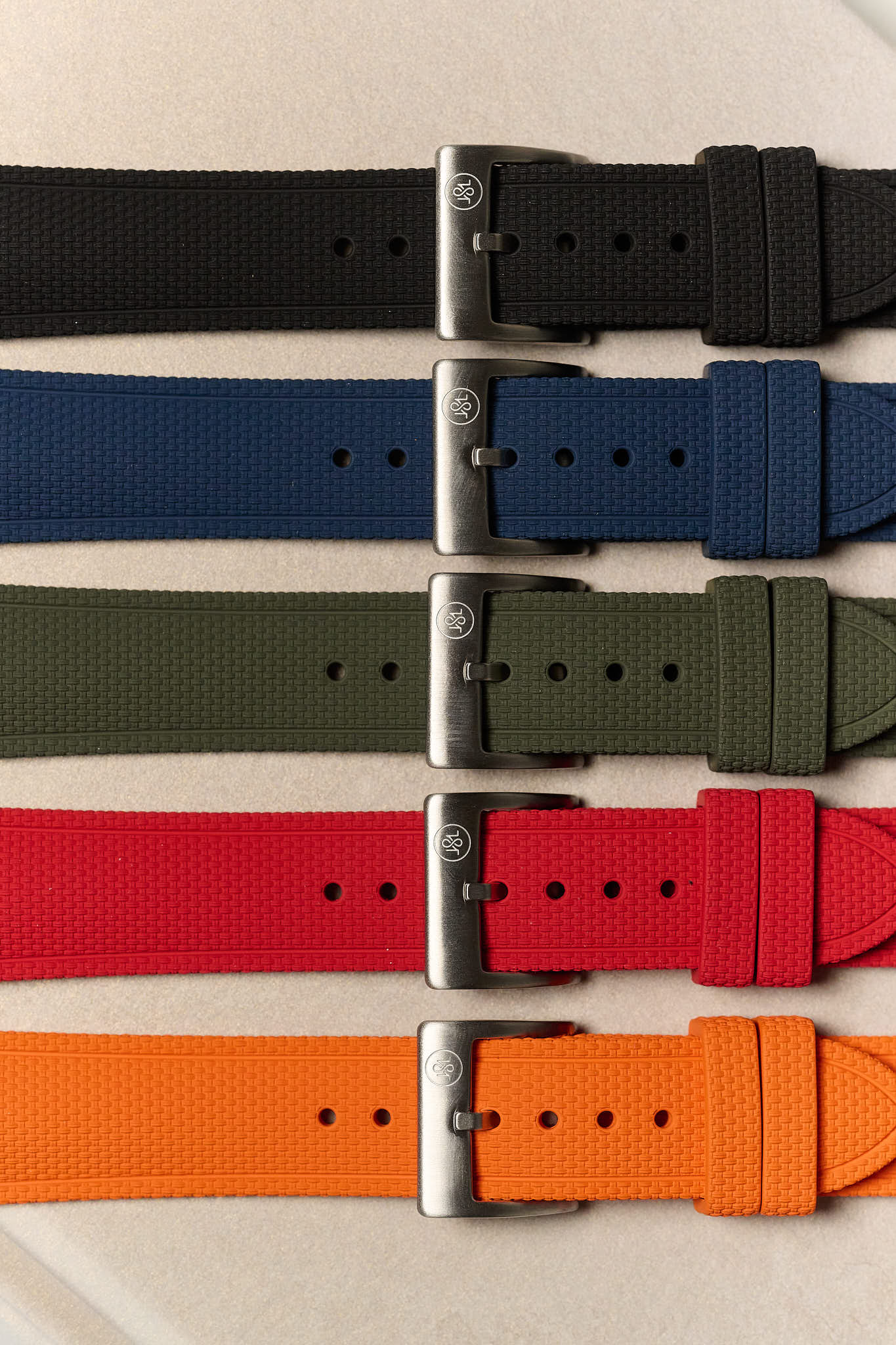 AquaFlex Rubber Classic Strap - Black - The Strap Tailor