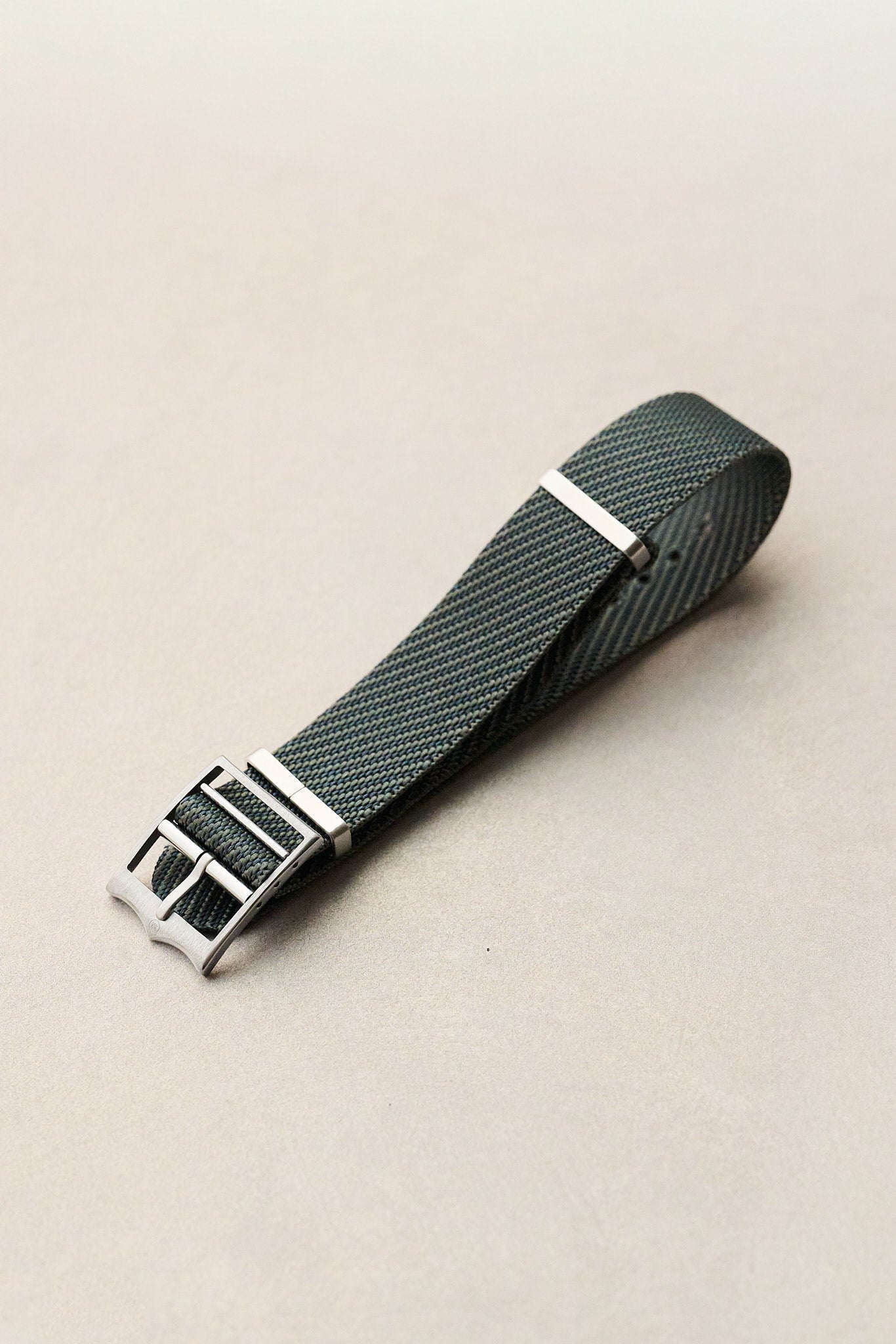 Woven Nylon Single Pass Strap - Dark Grey - The Strap Tailor
