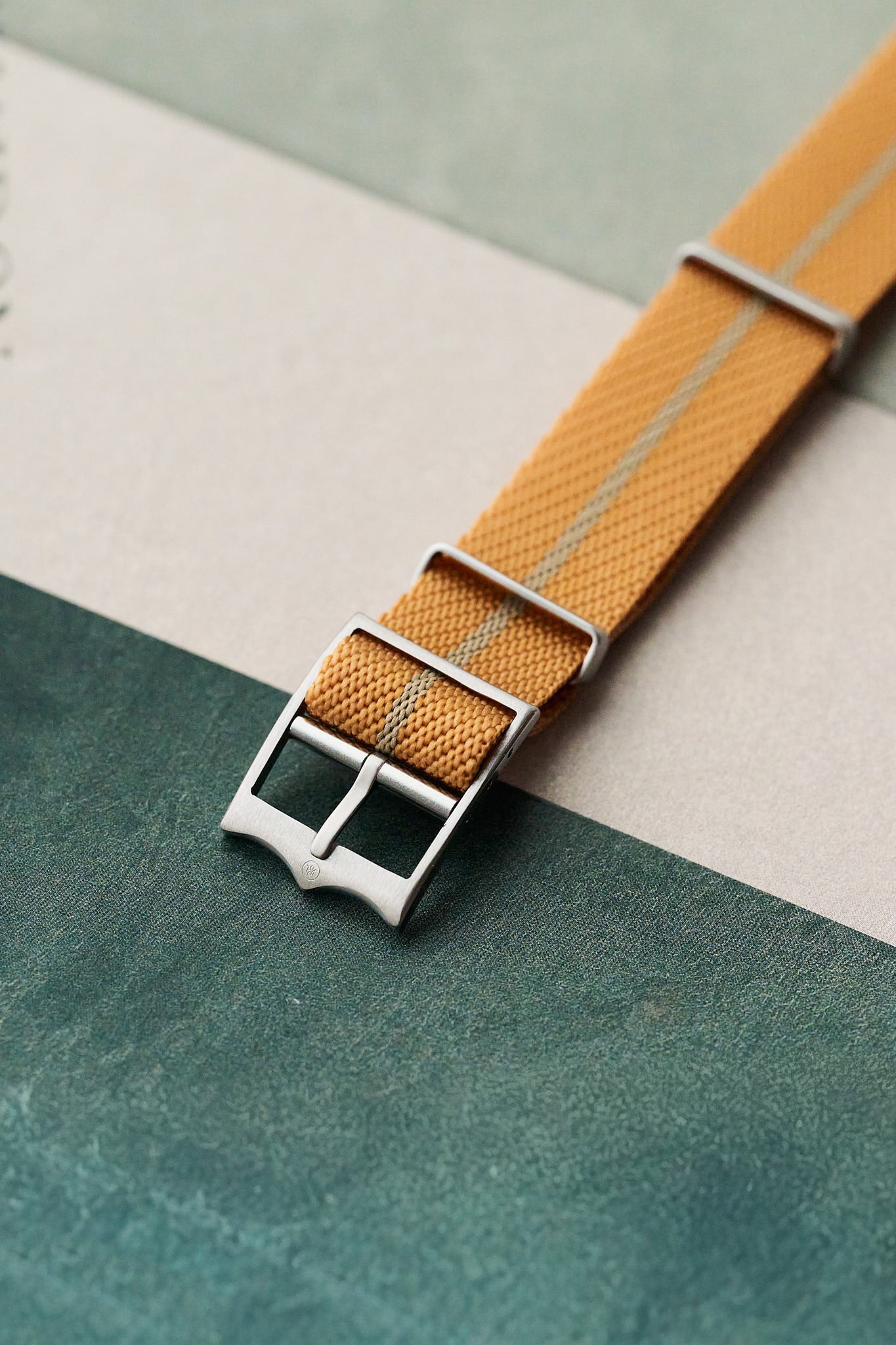 Woven Nylon Single Pass Strap - Gold & Khaki - The Strap Tailor