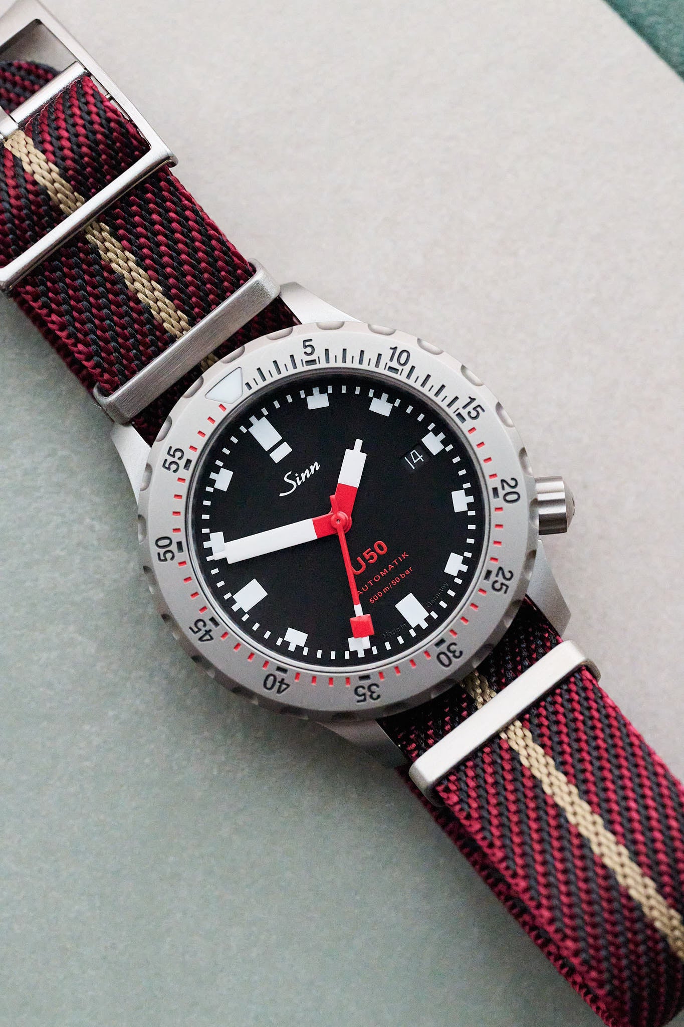 Woven Nylon Single Pass Strap - Burgundy, Black & Khaki - The Strap Tailor