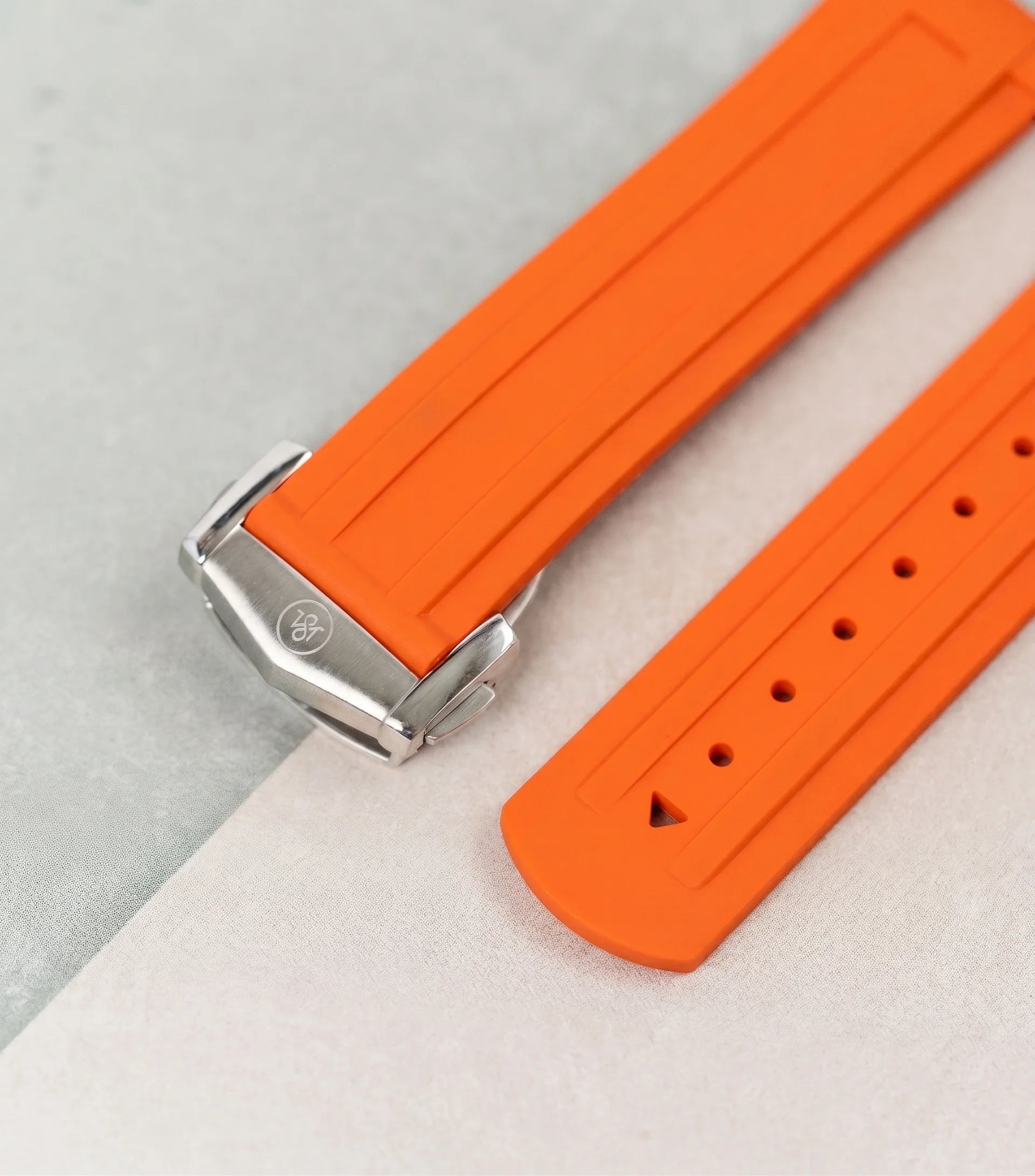 Omega Seamaster 300 Deployant Rubber Strap - Orange - The Strap Tailor
